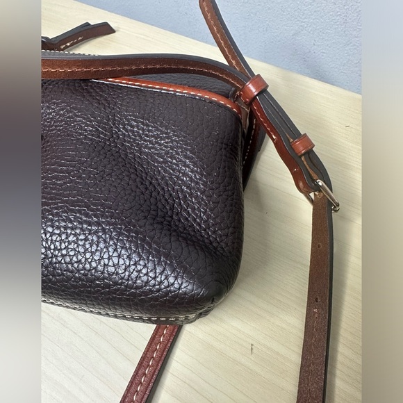 Dooney & Bourke vintage Crossbody - Picture 15 of 15